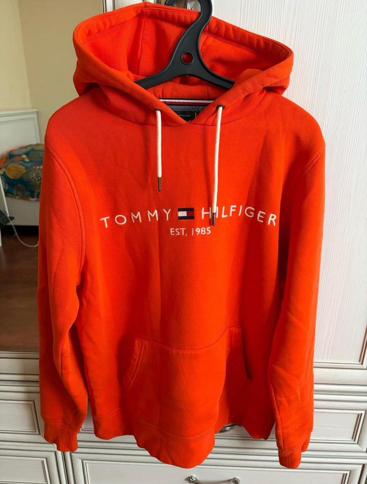 Худи Tommy Hilfiger