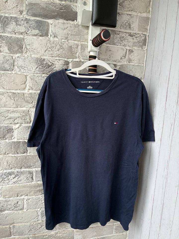 Tommy Hilfiger