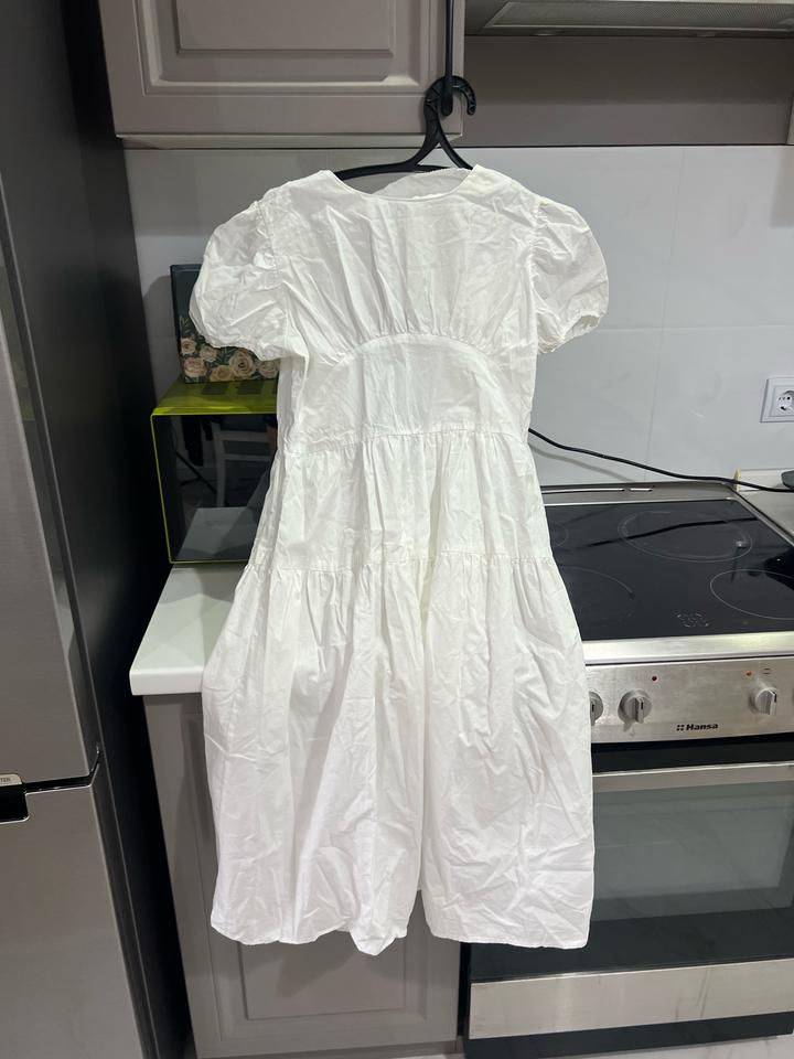 Zara Женские одежды Астана, рахмеры S M