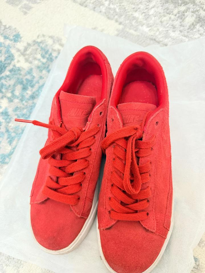 Nike