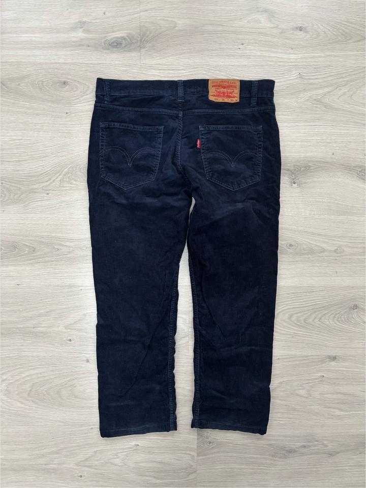 Levi's