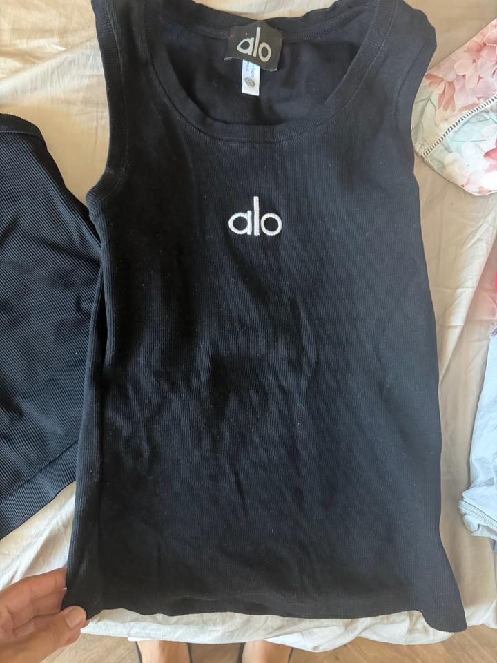 Alo Yoga