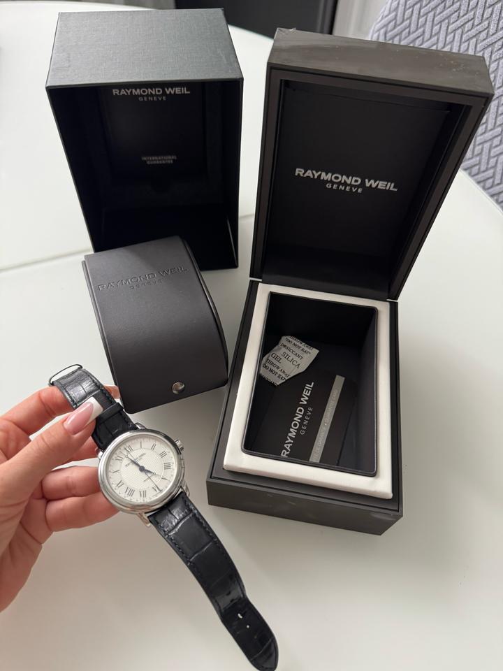 Raymond Weil