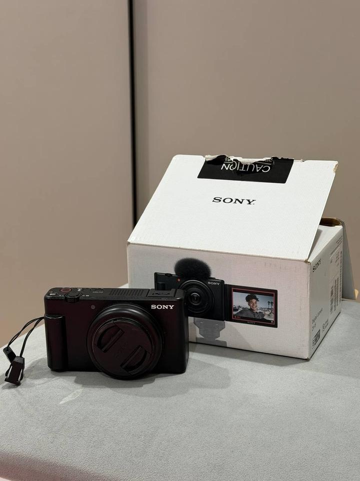 Фотоаппарат Sony ZV-1F