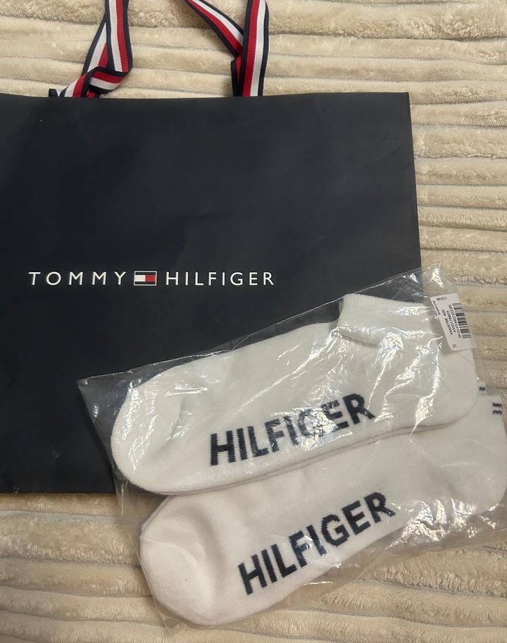 Tommy Hilfiger