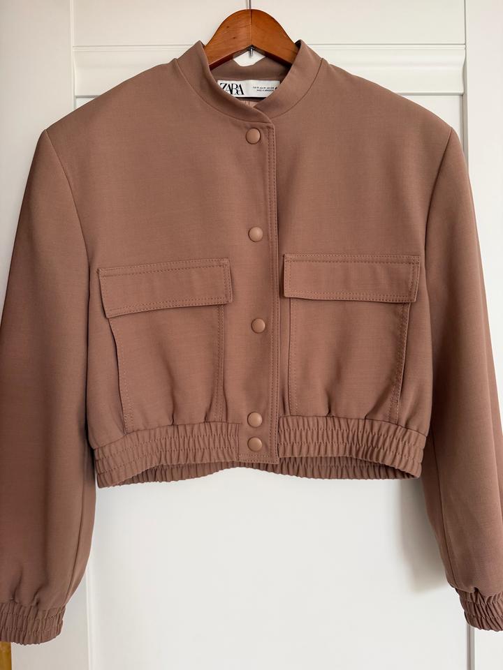 Бомбер Zara