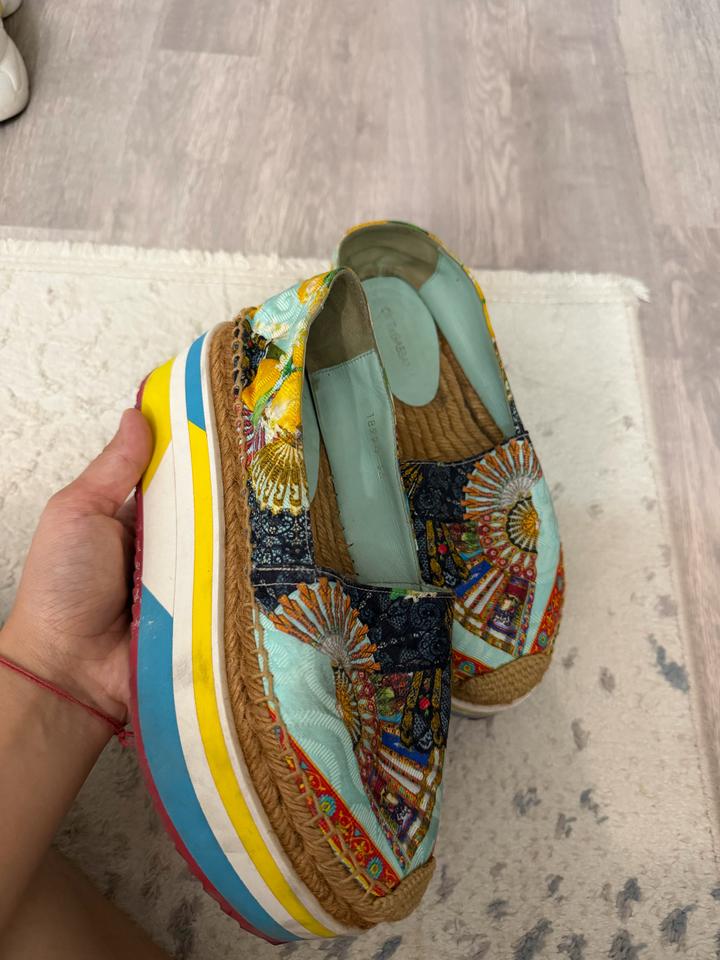 Dolce & Gabbana
