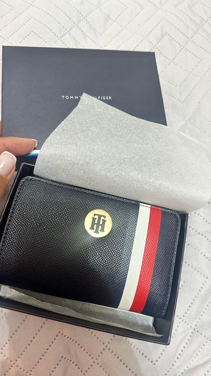 Tommy Hilfiger