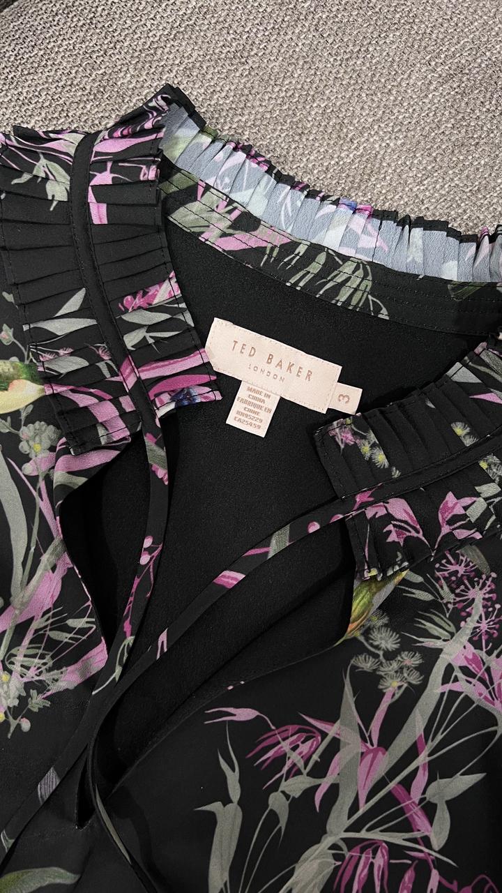 Ted Baker Вечерние платья