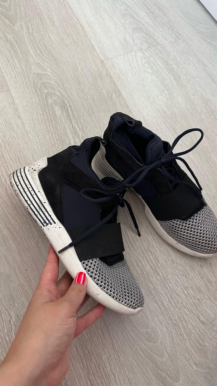 Kendall & Kylie
