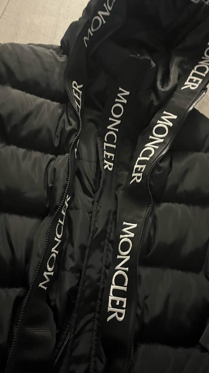 Moncler