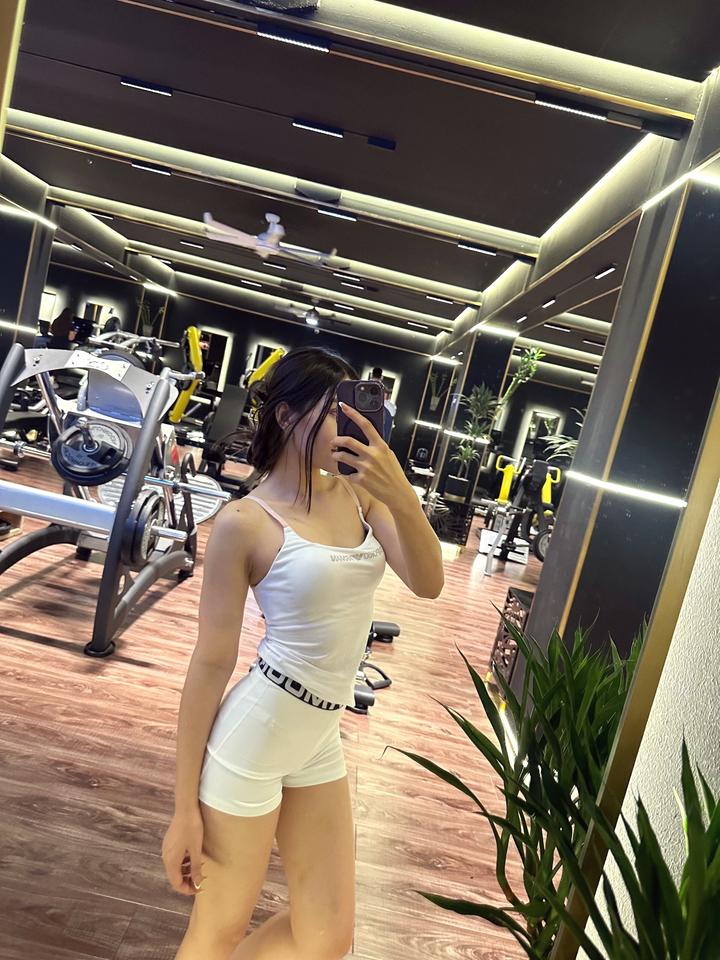 Emporio Armani s
