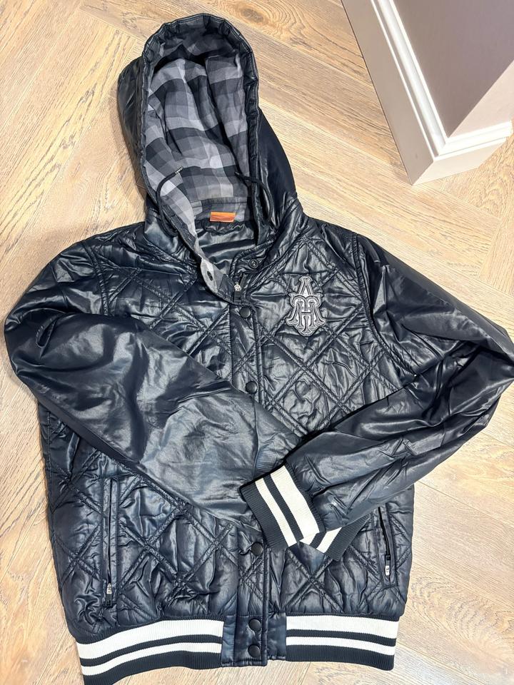 Стеганая куртка Nike