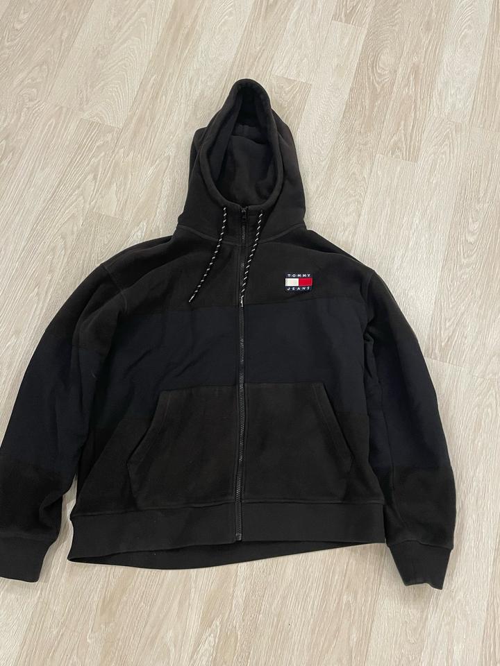 Tommy Jeans