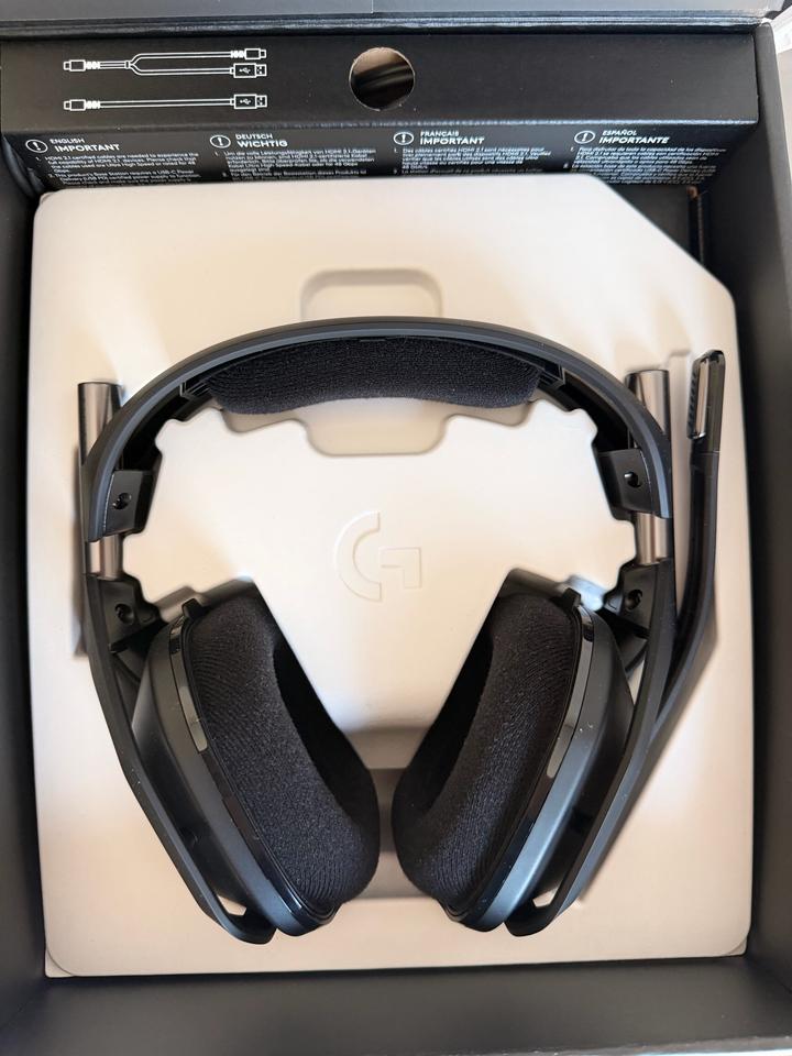 Logitech
