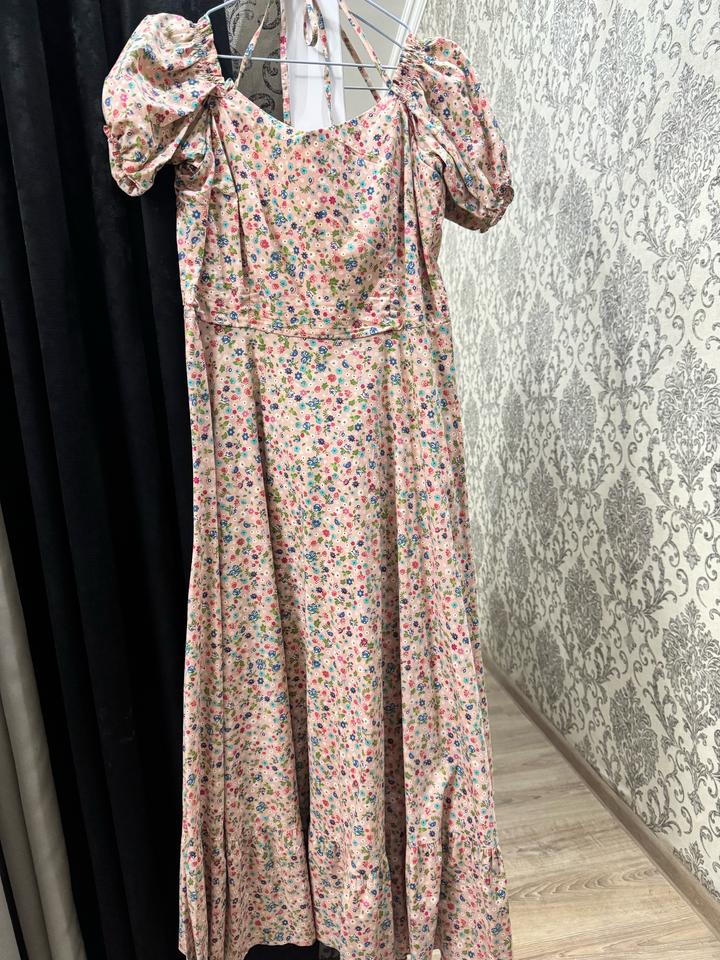 1822 Denim Нежное платье в цветочном принте