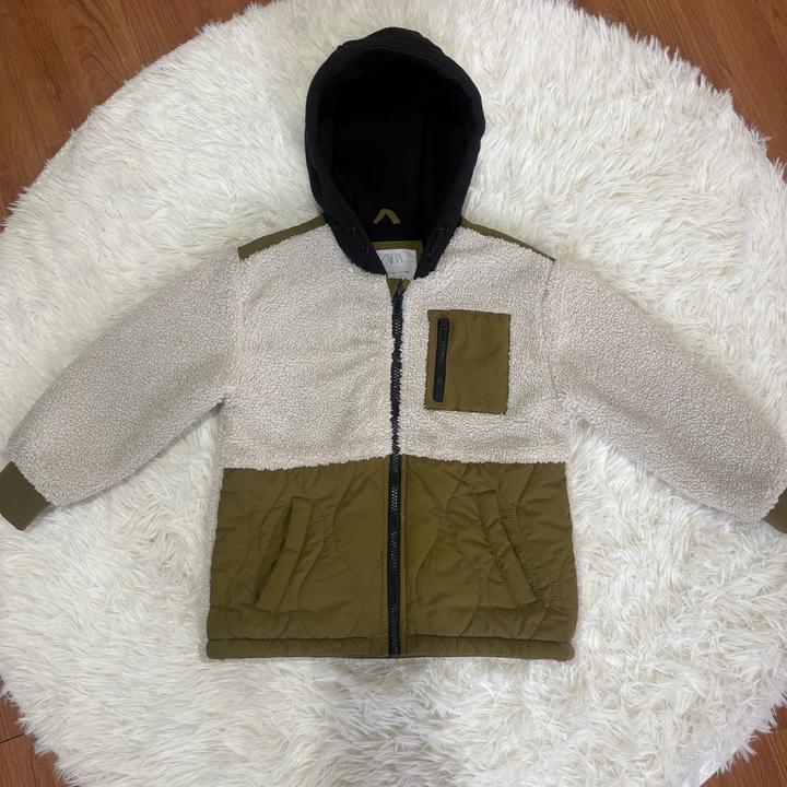 Детская куртка ZARA 110р