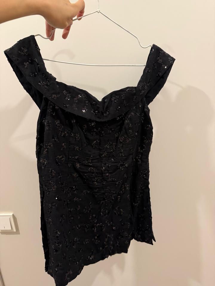 Топ с пайетками ZARA