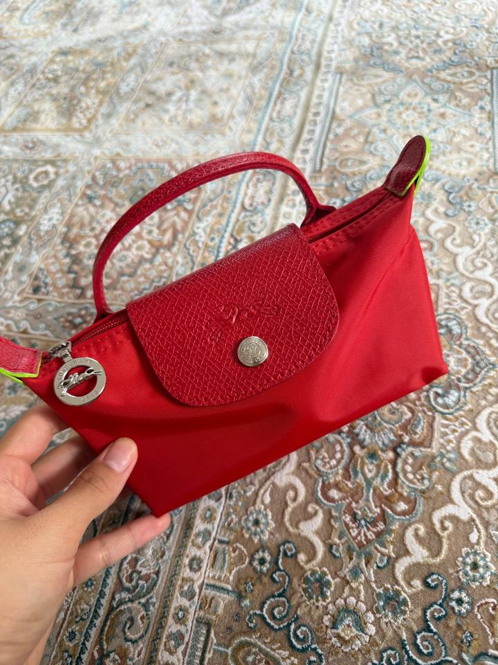 Longchamp