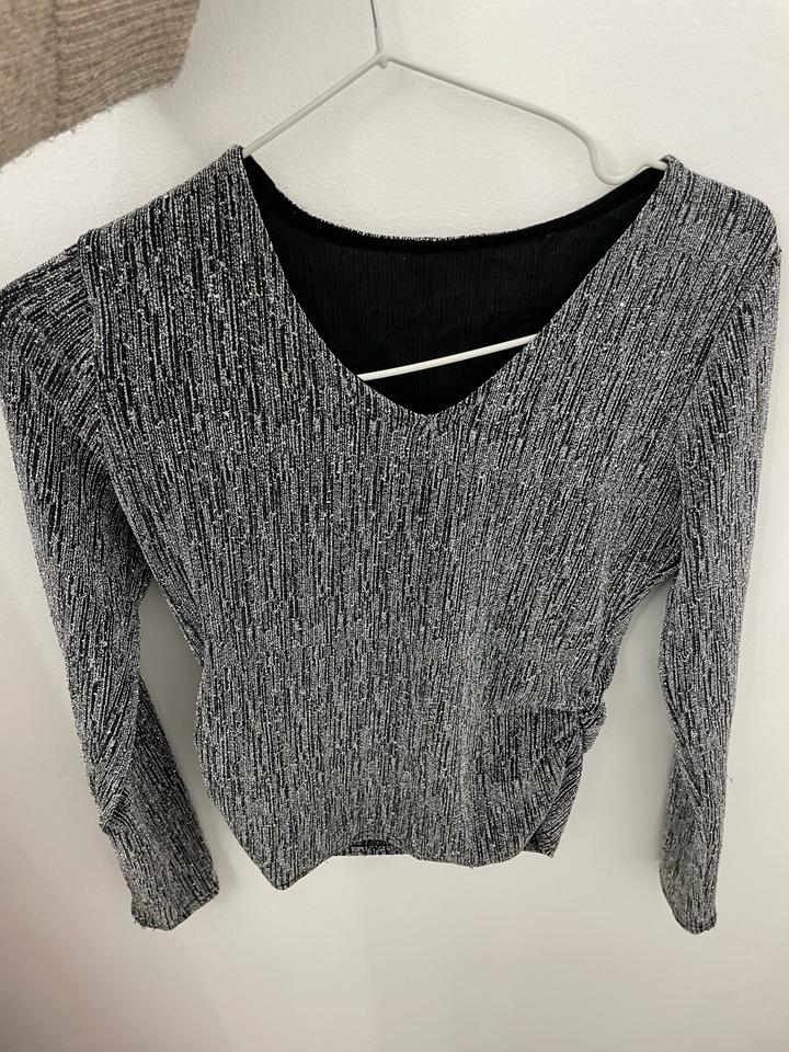 Bershka Сочетание топа с юбкой