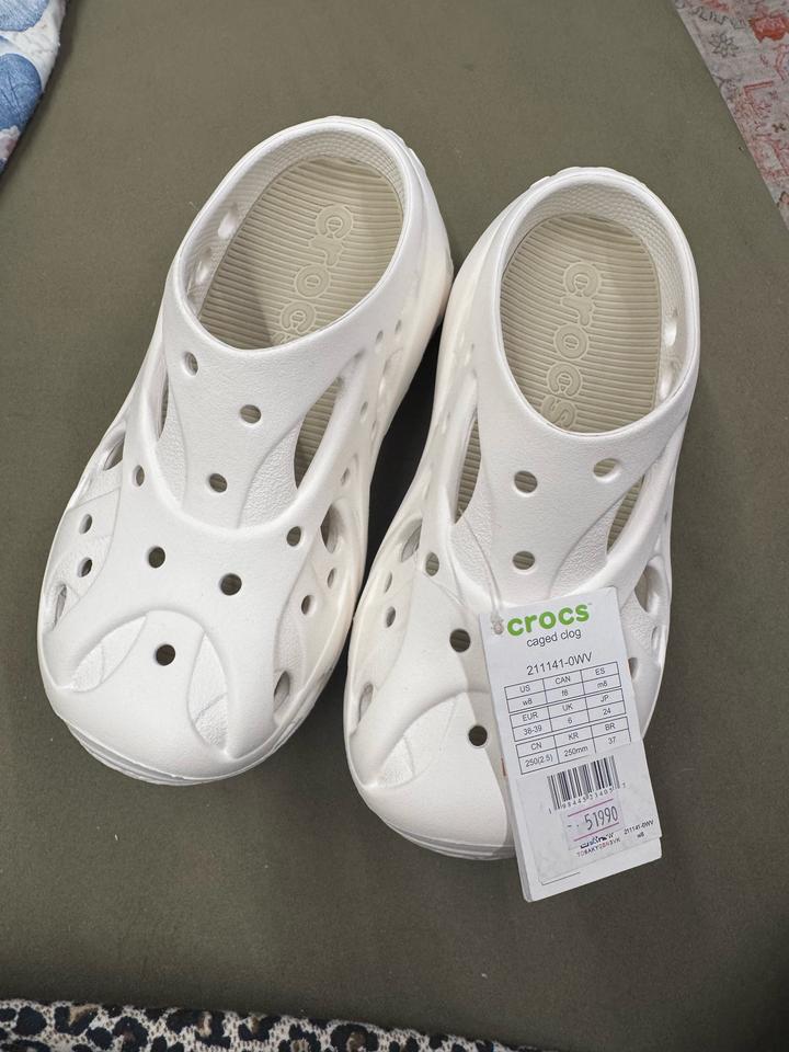 Crocs
