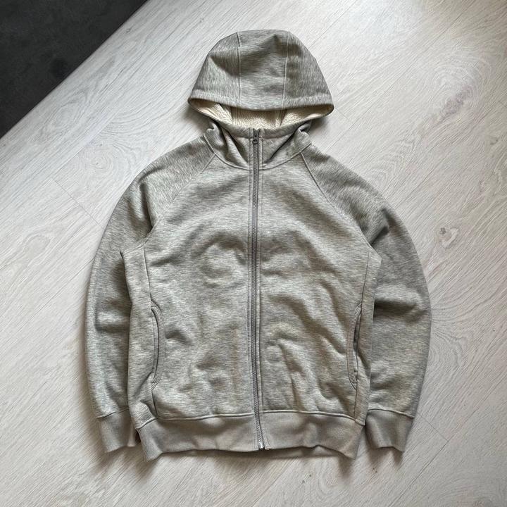Uniqlo