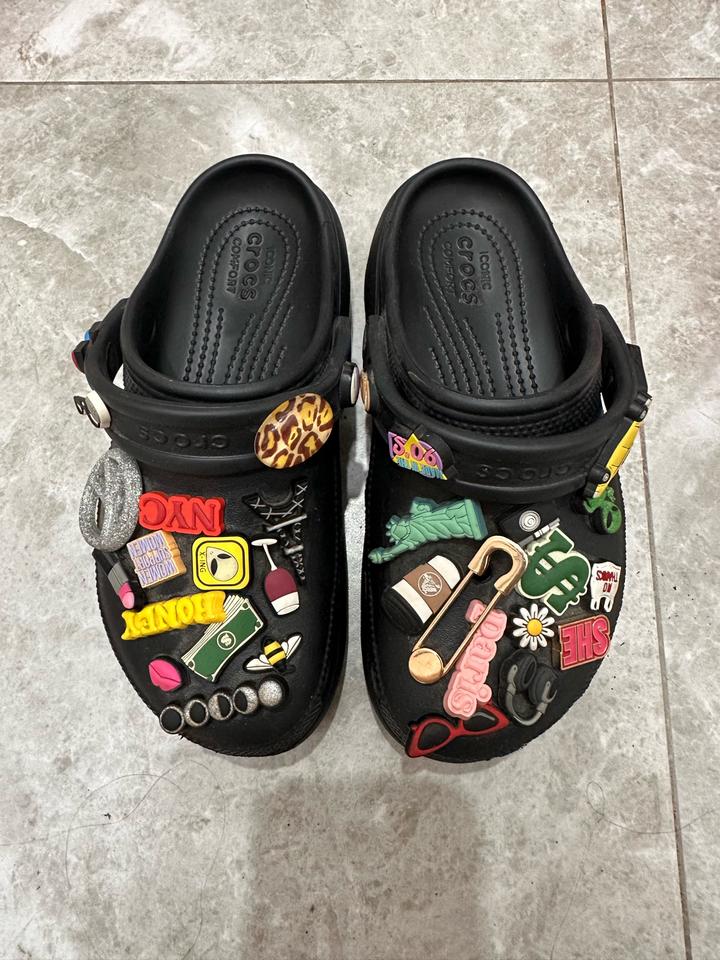 Crocs