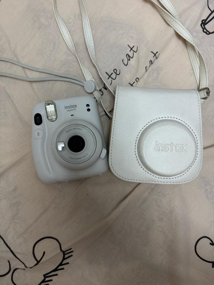 Instax