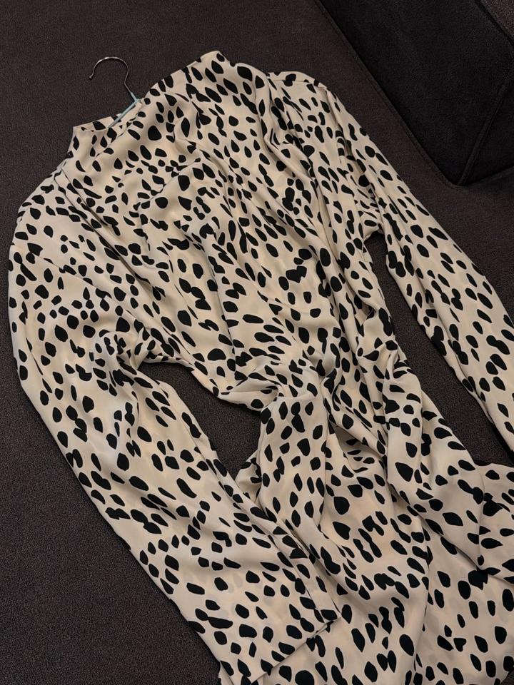 H&M