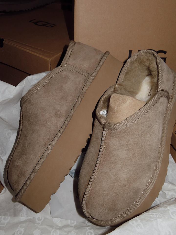 UGG