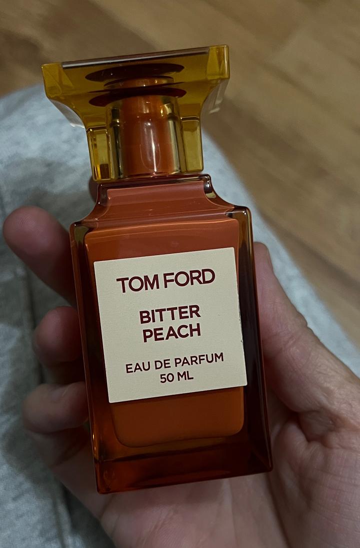 Парфюмерная вода Tom Ford Bitter Peach