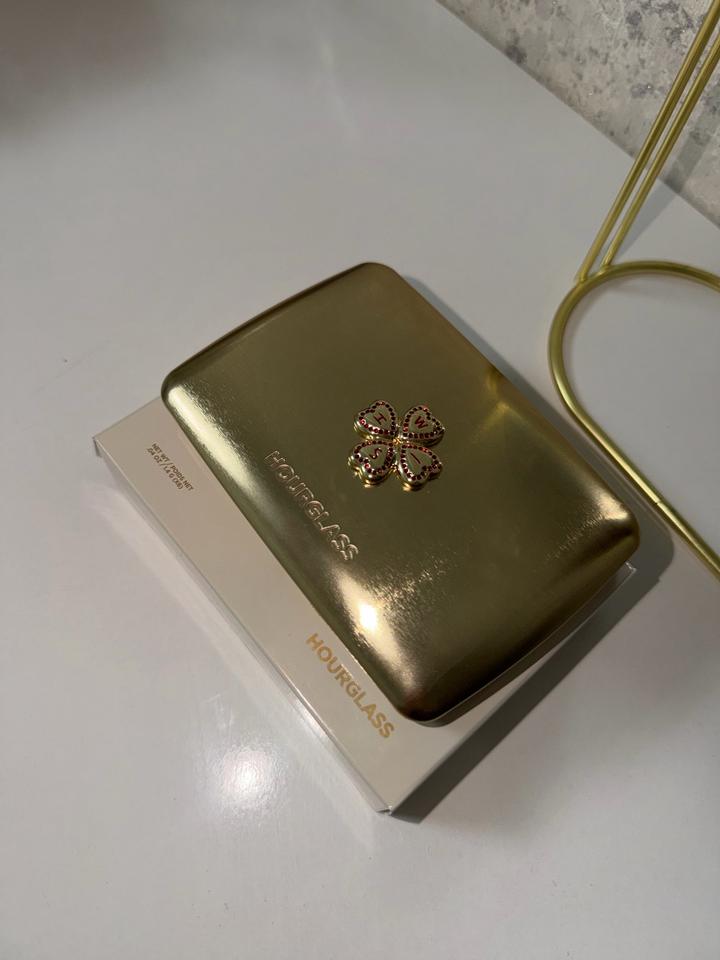 Палетка для лица Hourglass Ambient Unlocked Wish