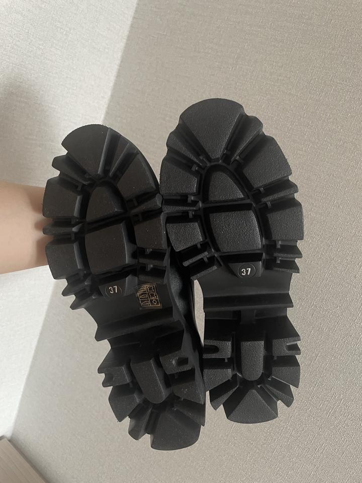 Нет бренда