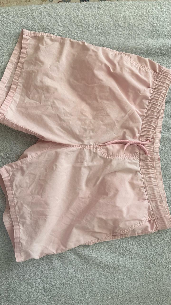 H&M