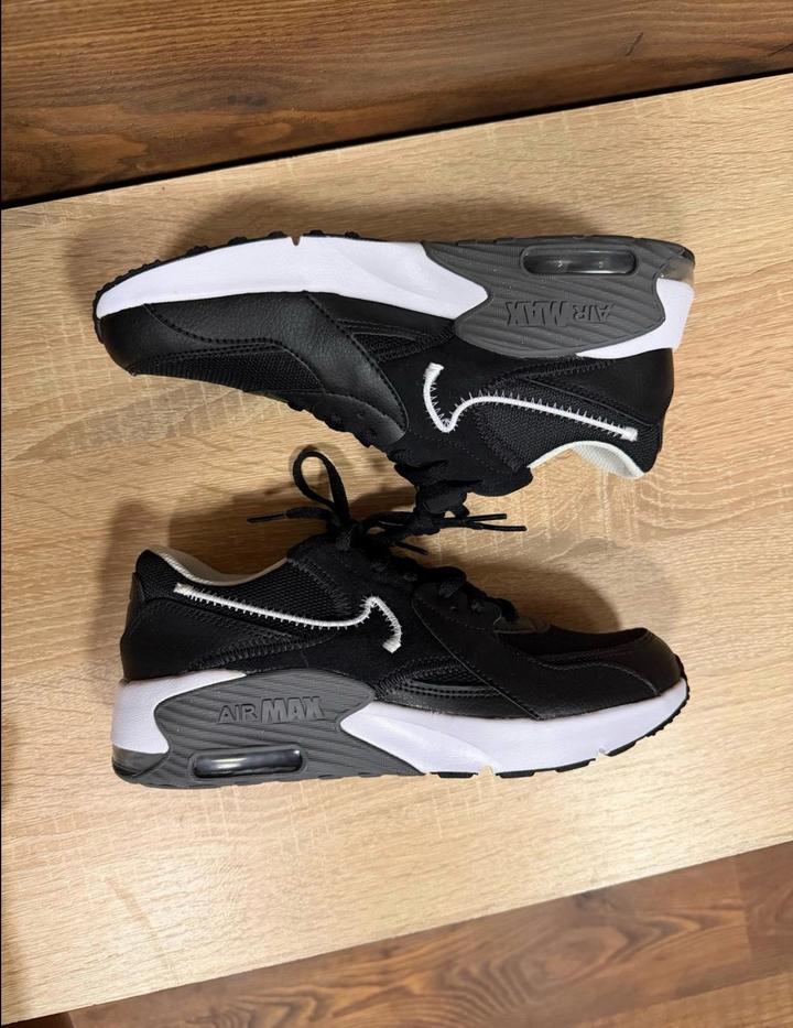 Кроссовки Nike Air Max