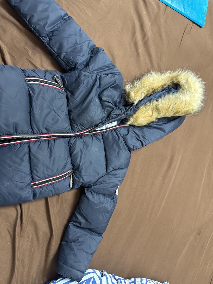 Детский пуховик Moncler