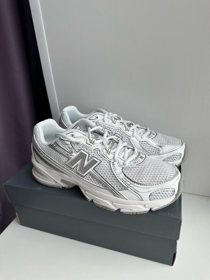 Кроссовки New Balance