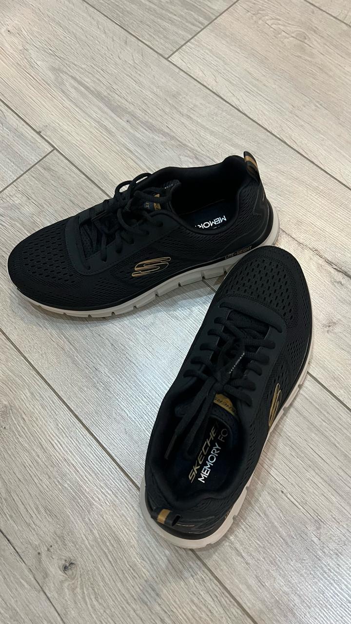 Skechers