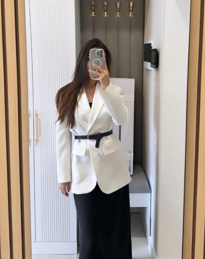 Zara Пиджак белый базовый