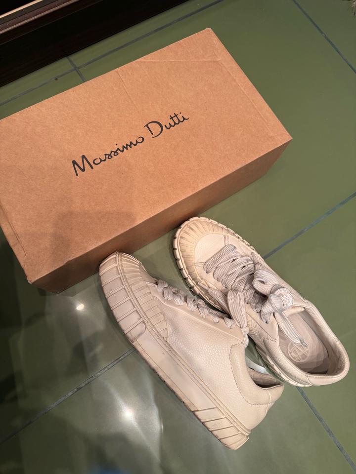 Massimo Dutti