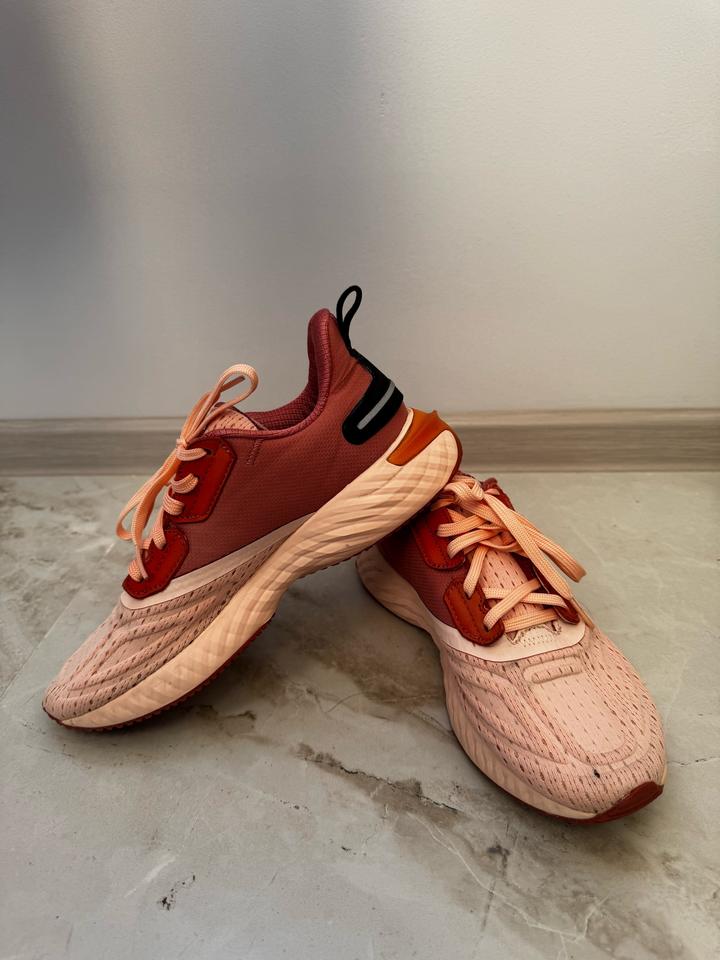 LI-NING