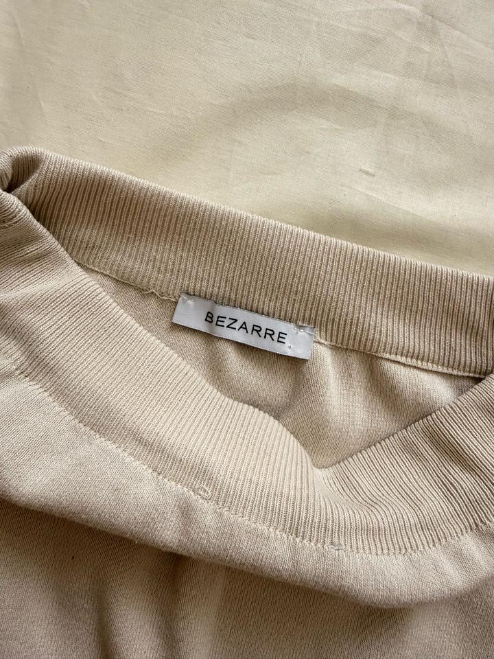 Bezarre