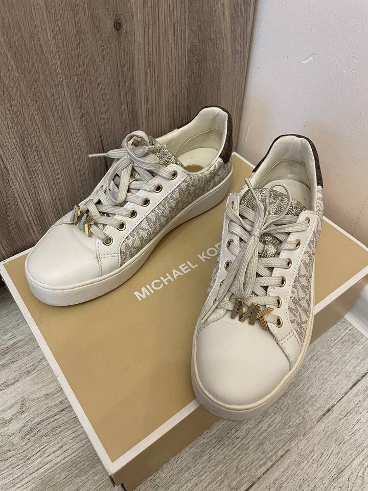 Michael Kors