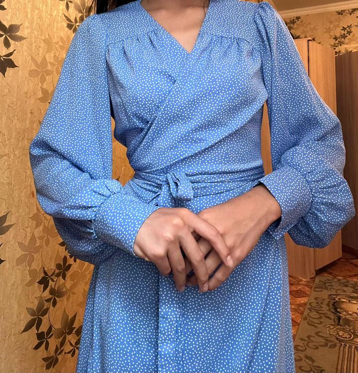 Көк түсте гарохви көйлек