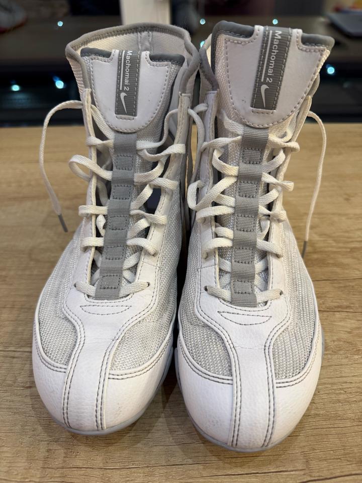 Nike