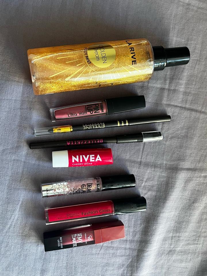 Eveline Cosmetics Набор косметики, помады, блеск, мист для тела, бальзам, карандаши