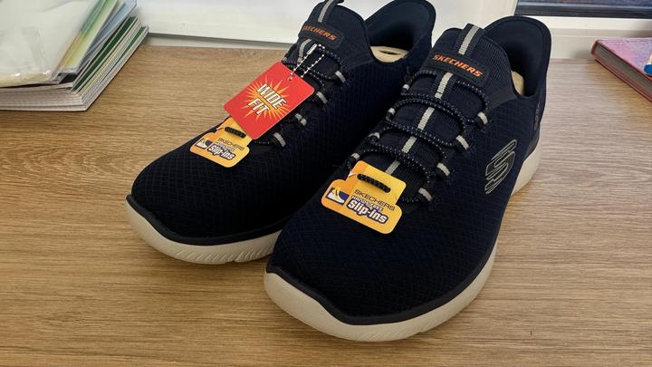 Skechers