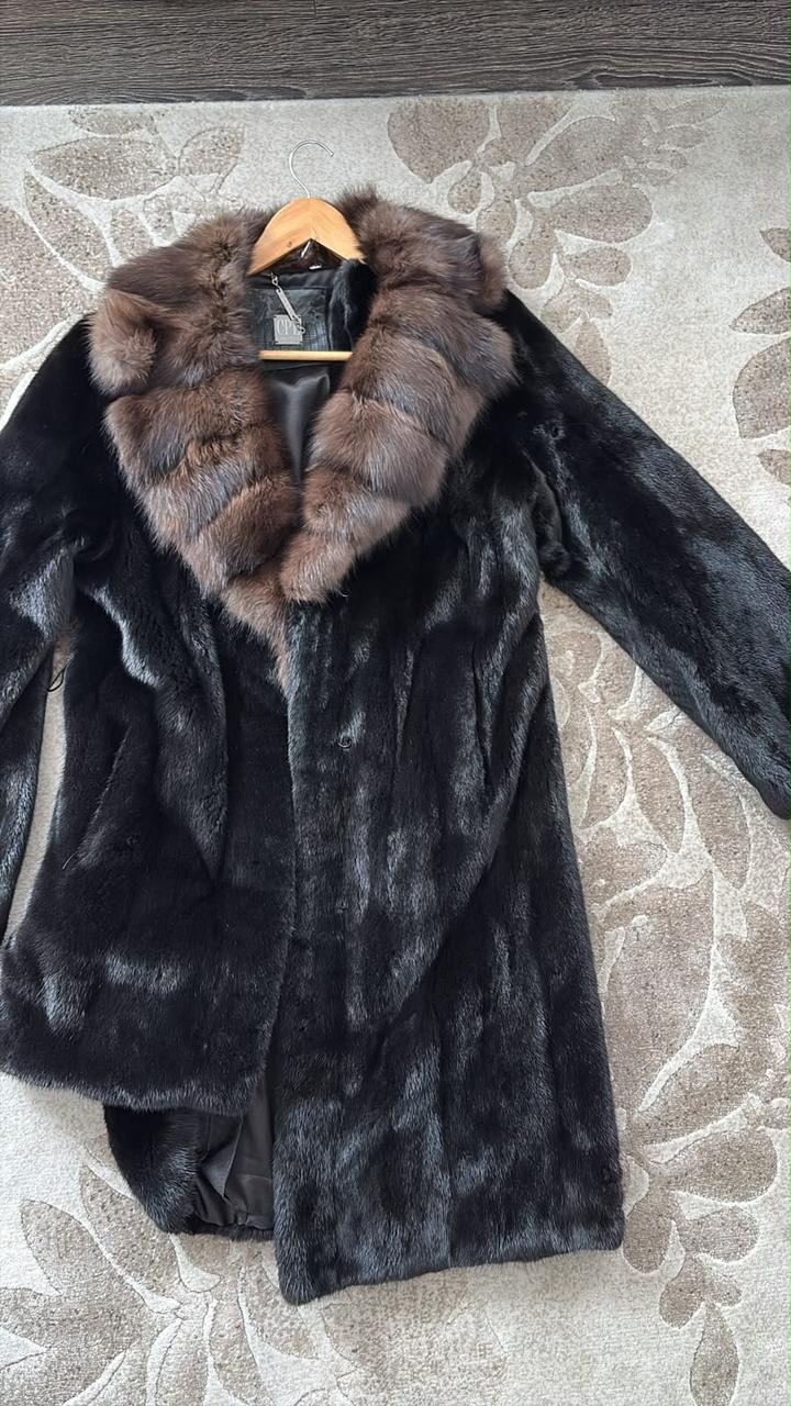 Saga Furs Шуба