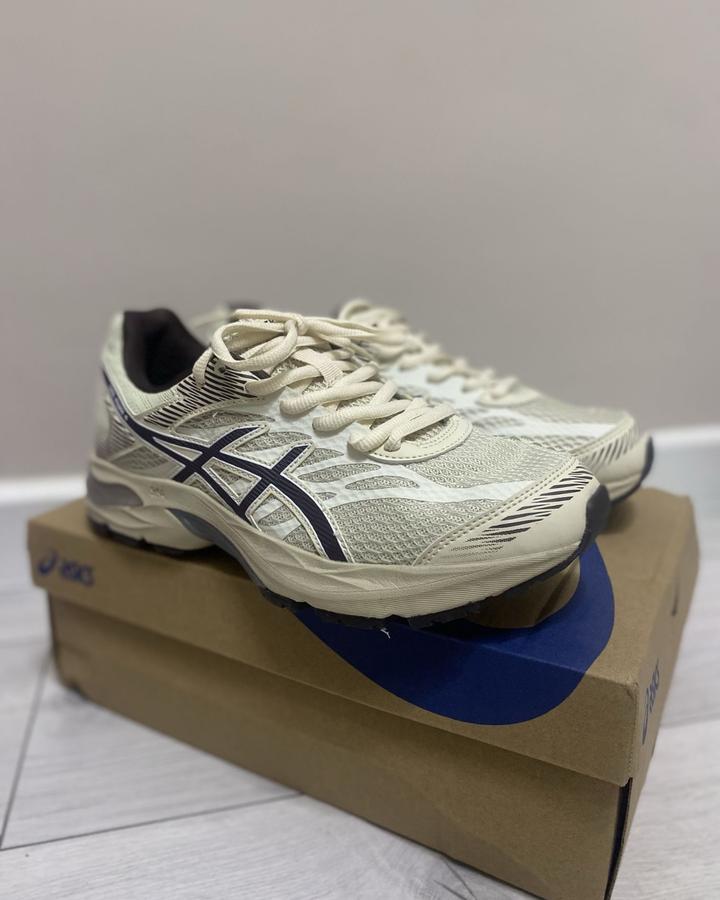 ASICS