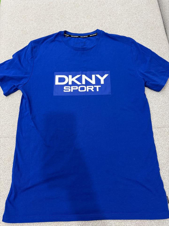 DKNY